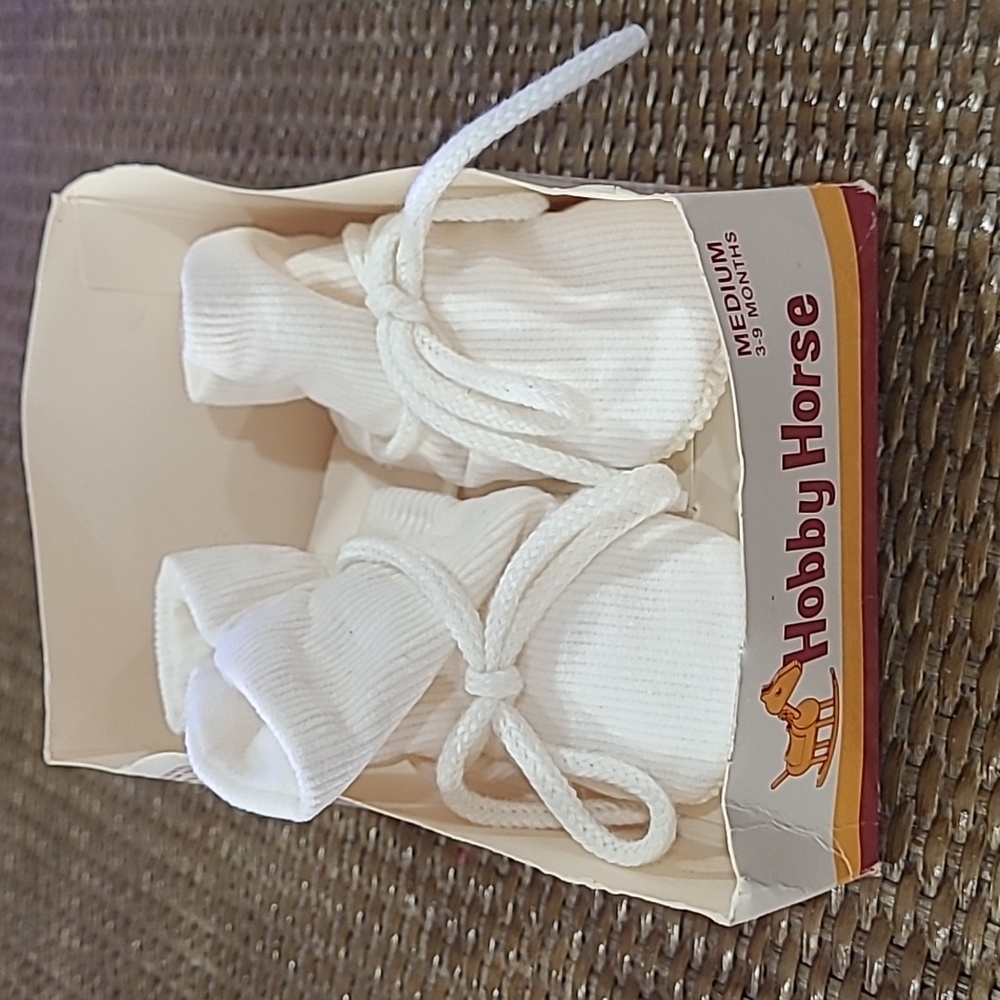 Hobby horse brand new in packaging Retro XLarge 3-9 months baby bootees